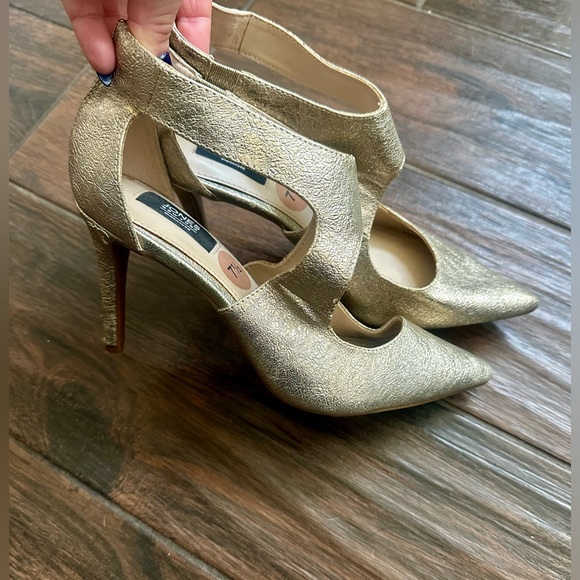 Metallic Gold Heels - Picture 3 of 5